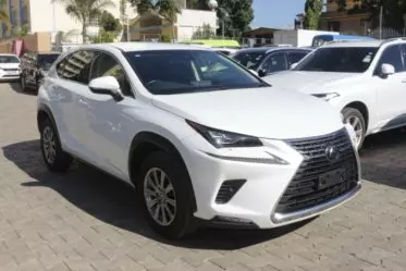 Lexus NX300h Hybrid
