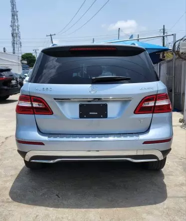 Mercedes-Benz ML 350