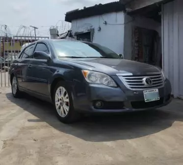 Toyota Avalon