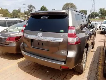 Toyota Landcruiser Prado