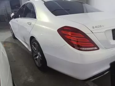 Mercedes-Benz S 400
