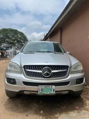 Mercedes-Benz ML 350