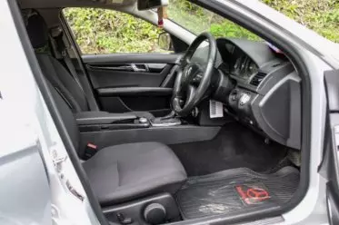 Mercedes-Benz C200