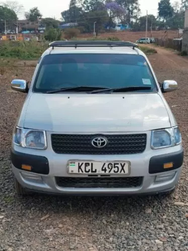 Toyota Succeed