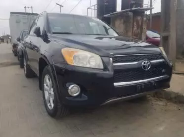 Toyota RAV 4
