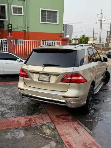 Mercedes-Benz ML 350