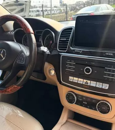 Mercedes-Benz GLE 350
