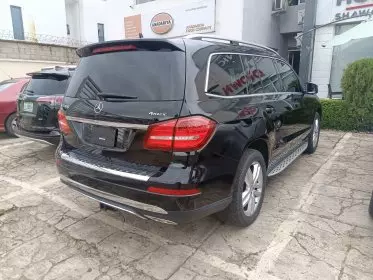 Mercedes-Benz GLS 450