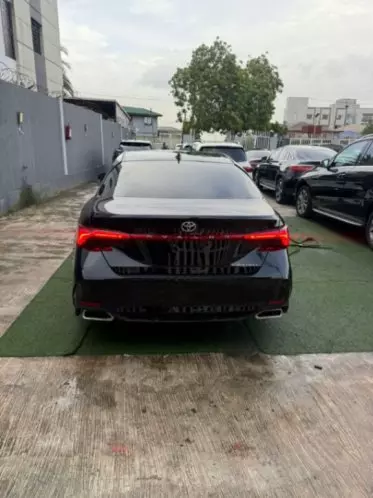Toyota Avalon