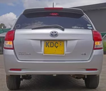 Toyota Fielder 