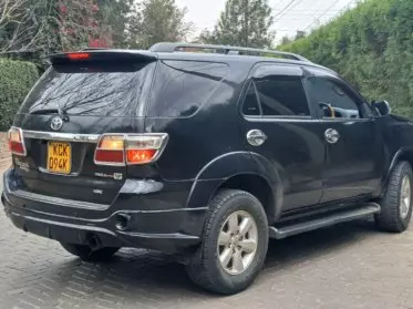 Toyota Fortuner