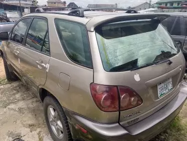 Lexus RX 300