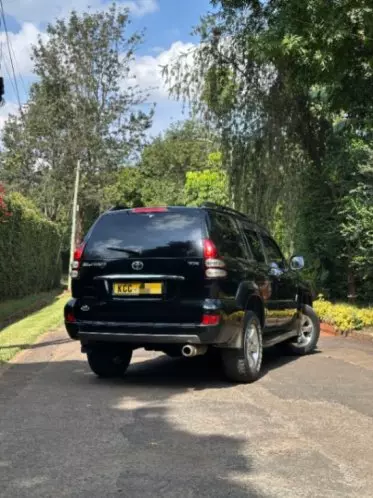 Toyota Landcruiser Prado