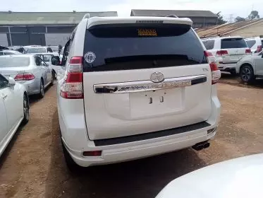 Toyota Landcruiser Prado