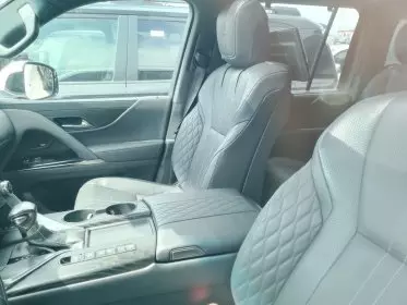 Lexus LX 600