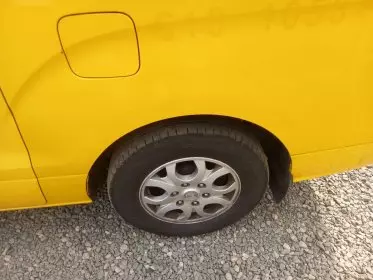 Hyundai H-1 Starex