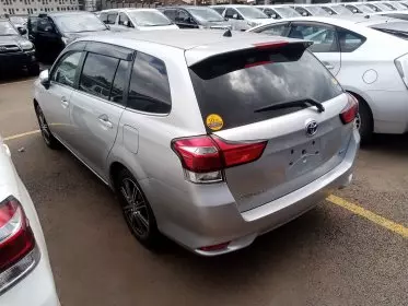 Toyota Fielder hybrid