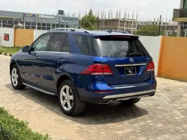 Mercedes-Benz GLE 350
