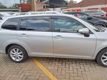 Toyota Fielder