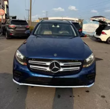 Mercedes-Benz GLC 300