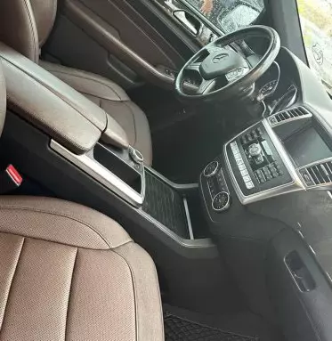 Mercedes-Benz ML 350
