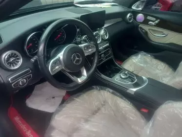 Mercedes-Benz C 300