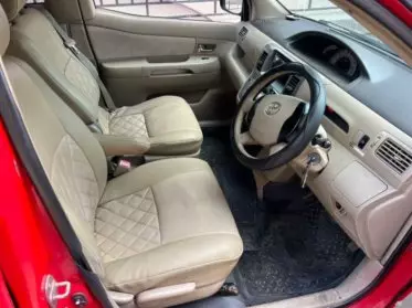 Toyota Raum