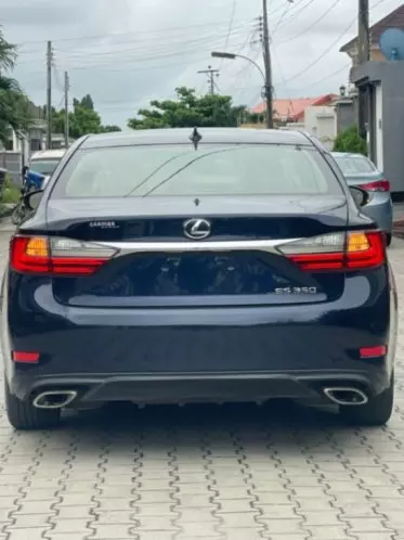 Lexus ES 350