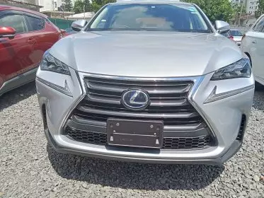 Lexus NX300h Hybrid
