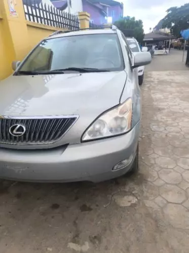 Lexus RX 330