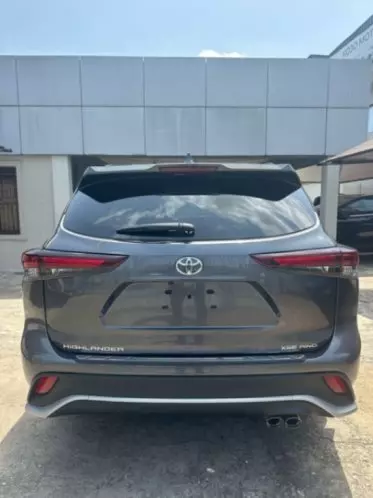 Toyota Highlander