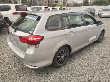 Toyota Fielder 