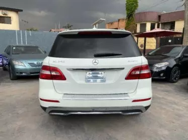Mercedes-Benz ML 350