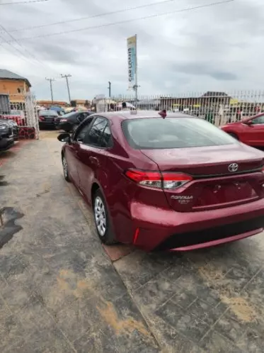 Toyota Corolla Cross (High Grade)