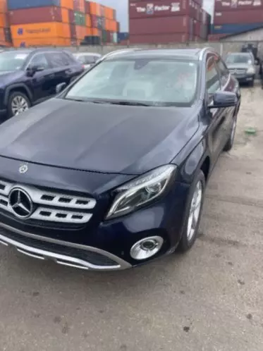 Mercedes-Benz GLA 250