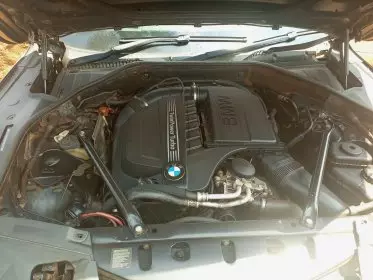 BMW 740