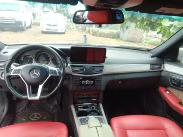 Mercedes-Benz E 350
