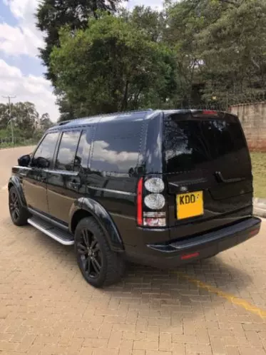 Land Rover Discovery 4