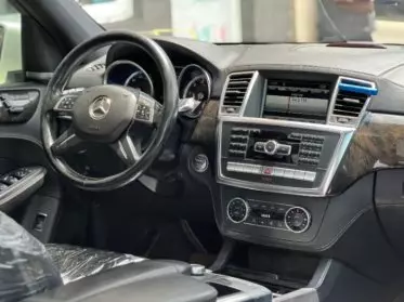 Mercedes-Benz ML 350