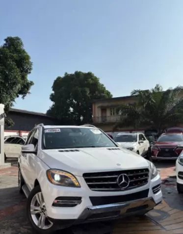 Mercedes-Benz ML 350