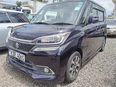 SUZUKI  solio bandit hybrid