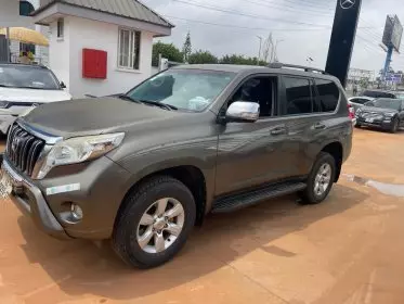 Toyota Landcruiser prado TX.L