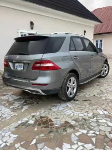 Mercedes-Benz ML 350