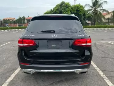 Mercedes-Benz GLC 300