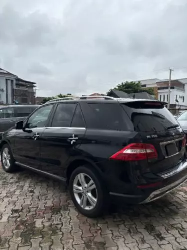 Mercedes-Benz ML 350