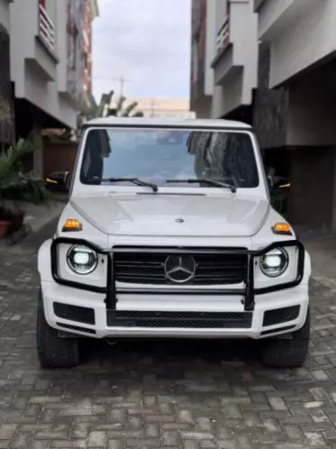 Mercedes-Benz G 550
