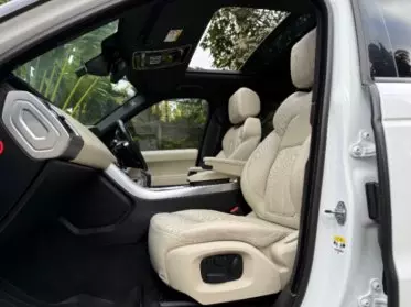 RANGE ROVER HSE LR4
