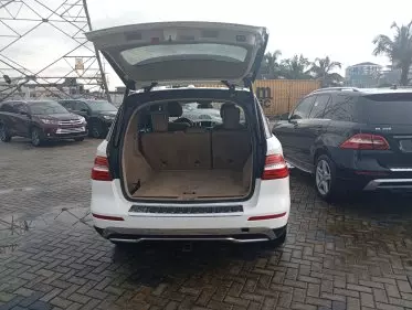 Mercedes-Benz ML 350