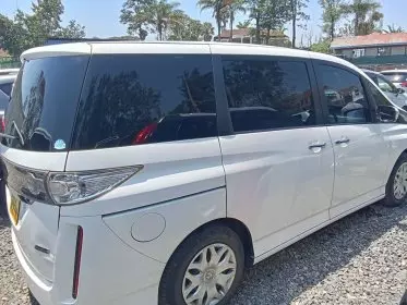 Mazda Biante