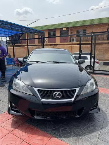Lexus IS 350